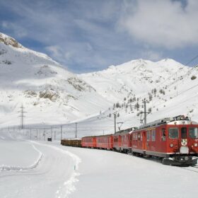 swiss holiday waves